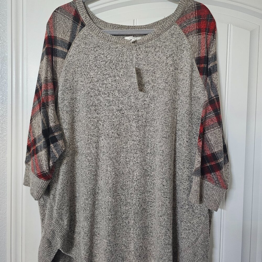 Maurices Plaid Top Size 1X